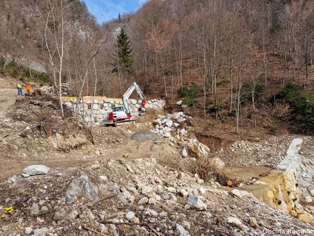 Sanacijska obnova vodotokov in hudournikov po poplavah  (2)